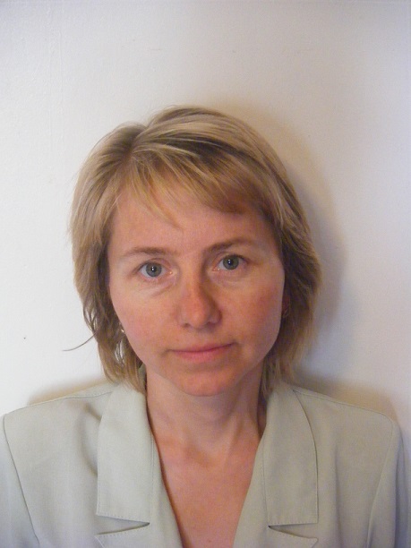 Dr. Olena Okhay 