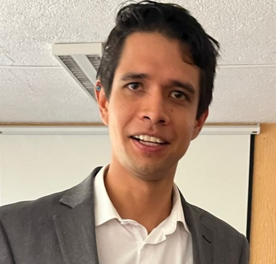 Dr. Fabian camilo